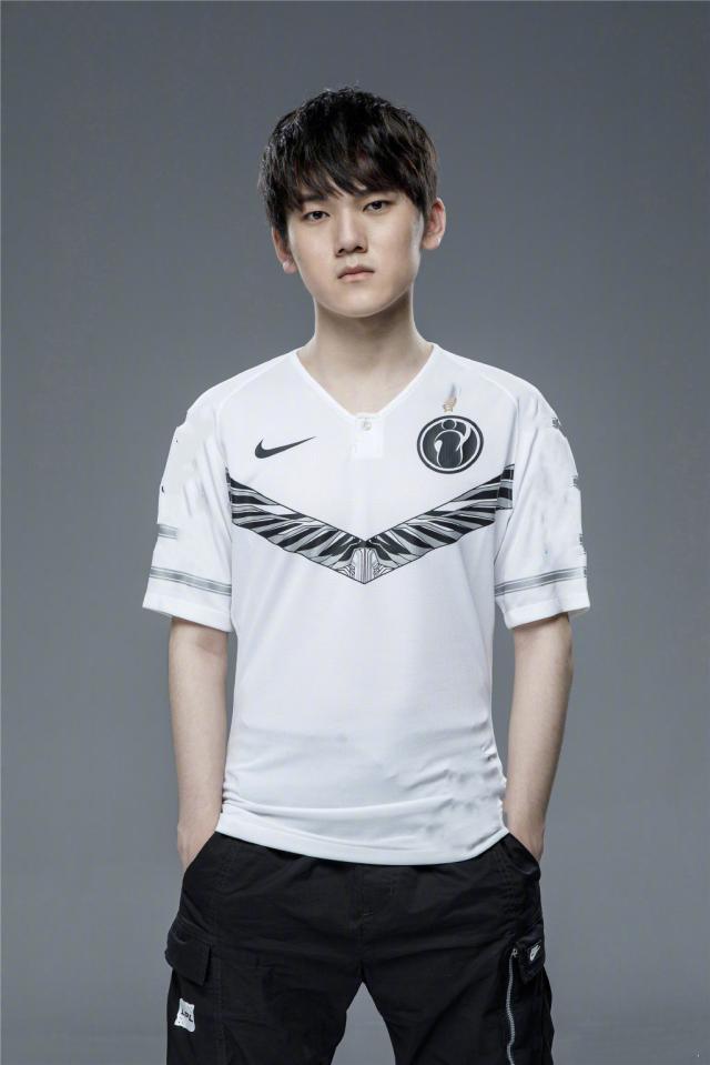 BLG官宣：原RNG打野选手Wei正式加入队伍