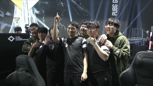 s1mple吐槽Valve对CS新版本的消极怠工态度